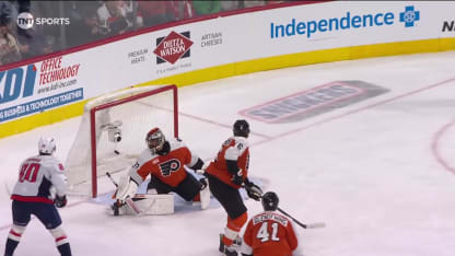 Leonard fait secouer les cordages en A.N.