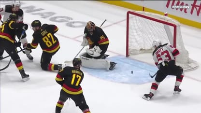 NJD@VAN: Bratt scores goal against Thatcher Demko