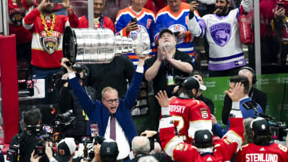 Florida Panthers head coach Paul Maurice raises the Stanley Cup during the NHL Stanley Cup Finals, Game 7 between the Florida Panthers and Edmonton Oilers on June 24th, 2024 at Amerant Bank Arena in Sunrise, FL. (Photo by Andrew Bershaw/Icon Sportswire via Getty Images)