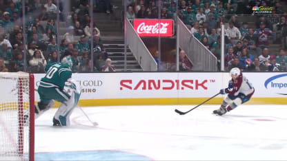 COL@SJS: Askarov with a great save against Parker Kelly