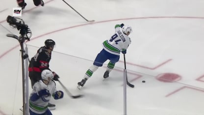 VAN@OTT: Pettersson scores goal against Leevi Merilainen