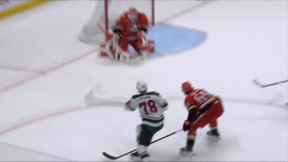 MIN@ANA: Sturm scores goal against Lukas Dostal