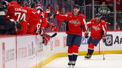 Strome puts rebound home for PPG