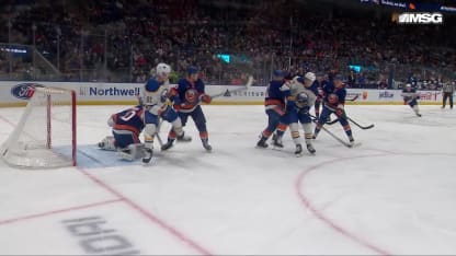 BUF@NYI: Malenstyn scores goal against Ilya Sorokin