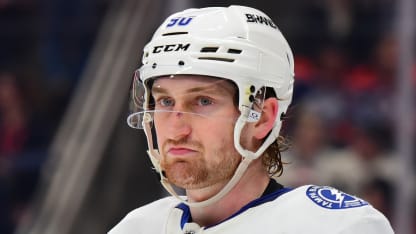 JJ Moser von den Tampa Bay Lightning scheidet verletzt aus