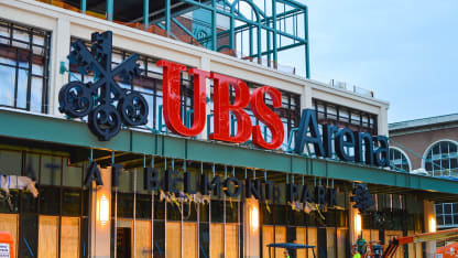 UBS-Arena-Sign