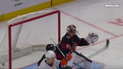 NYI@OTT: Schaefer scores goal against James Reimer