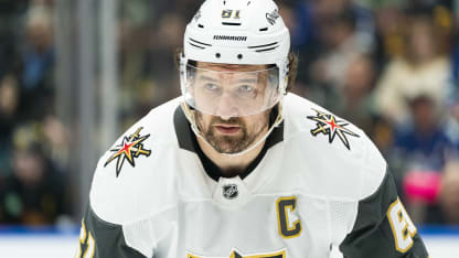 Vegas Golden Knights Mark Stone leaves with injury