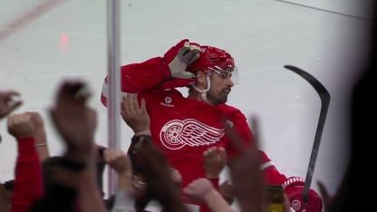 Larkin's SHG for second goal