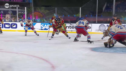 NYR@FLA: Shesterkin with a great save against A.J. Greer