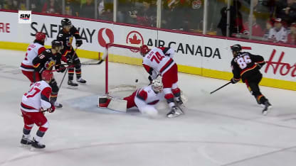 CAR@CGY: Farabee scores goal against Brandon Bussi