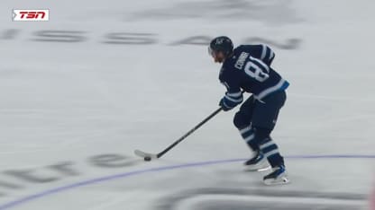 EDM@WPG: Connor scores goal against Calvin Pickard