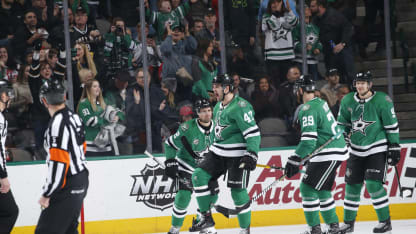 775041151_NJD_DAL_JAMES261