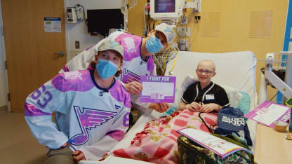 Parayko and Neighbours visit cancer patients