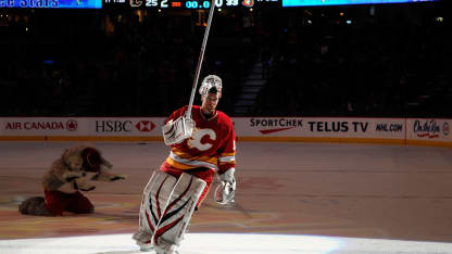 022924 CGY kiprusoff celebrate