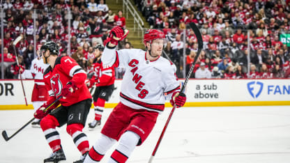 Andrei Svechnikov visar gryende slutspelsform för Carolina Hurricanes