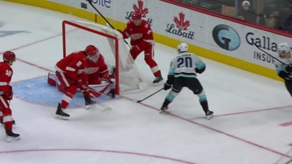 SEA@DET: Talbot with a great save against Eeli Tolvanen