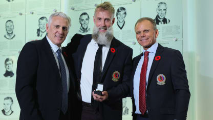 Scrolling Social: Joe Thornton enters Hockey Hall of Fame