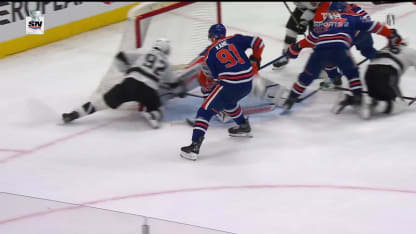Pickard prive Clarke d'un but tard en 3e