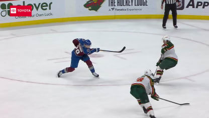 MacKinnon doubles lead with PPG