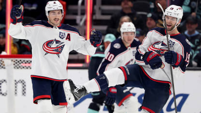 Fantilli converts on two-man advantage