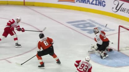 Kane garde le disque et double l'avance