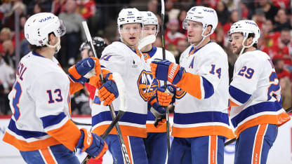 Barzal sets up Horvat for PPG