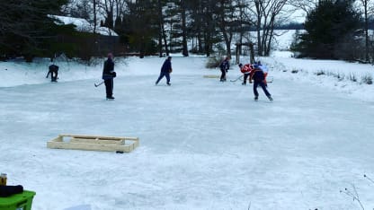 Pond-Hockey Hooks