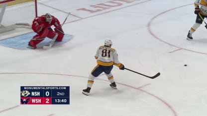 NSH@WSH: Thompson with a great save against Jonathan Marchessault
