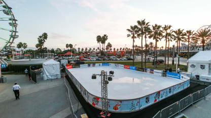 LA Kings Holiday Ice Pike Rink