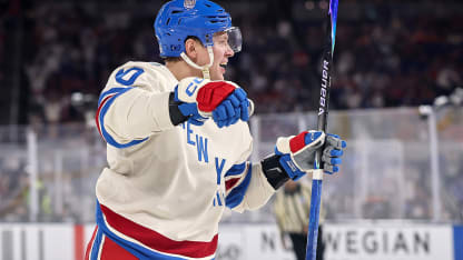 Panarin drills home PPG for second goal