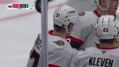 Foegele's first goal with Senators