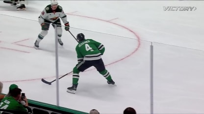 MIN@DAL: Heiskanen scores goal against Filip Gustavsson