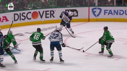 WPG@DAL: Niederreiter scores goal against Jake Oettinger