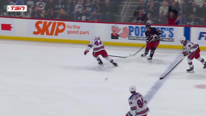 Connor se moque de Fox et crée l'égalité