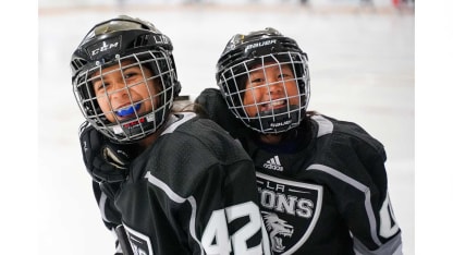 Lions-Girls-Excited