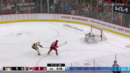 Skinner ferme la porte à Jarvis