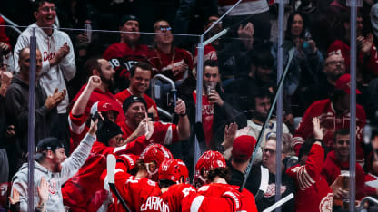 BUF@DET: DeBrincat scores PPG against Colten Ellis