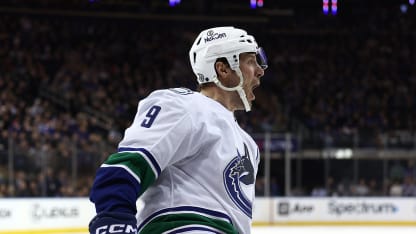 Vancouver Canucks hicieron gala de la mejor ofensiva de la NHL