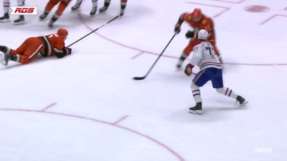 MTL@ANA: Carrier marque un but contre Lukas Dostal