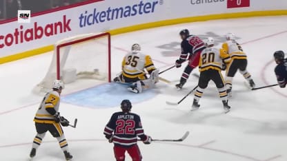 Niederreiter doubles the lead