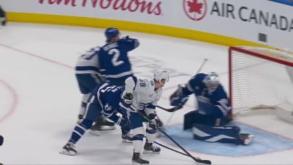 Guentzel scores on backhand