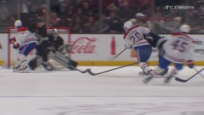 MTL@LAK: Slafkovsky marque un but contre Darcy Kuemper