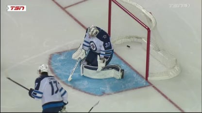 WPG@CGY: Huberdeau scores against Connor Hellebuyck