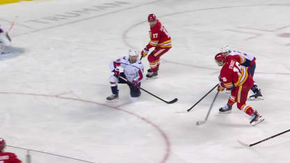 Frost cashes in on early power play