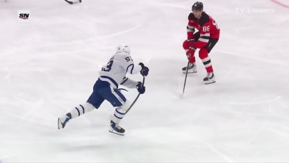 Nylander redirige le tir de Cowan en A.N.