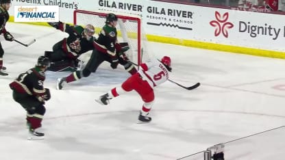 Chatfield sauve la mise