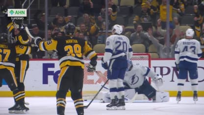 TBL@PIT: Malkin scores goal against Andrei Vasilevskiy