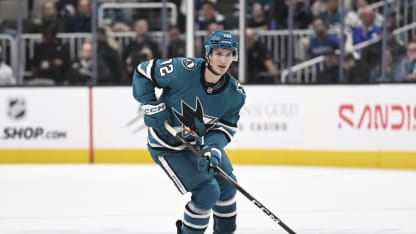 William Eklund von San Jose Sharks an Ottawa Senators abgegeben