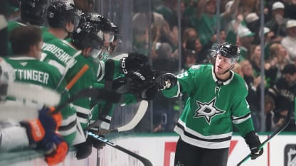 Mikko Rantanen anota gol 300 en remontada de Dallas Stars ante Oilers